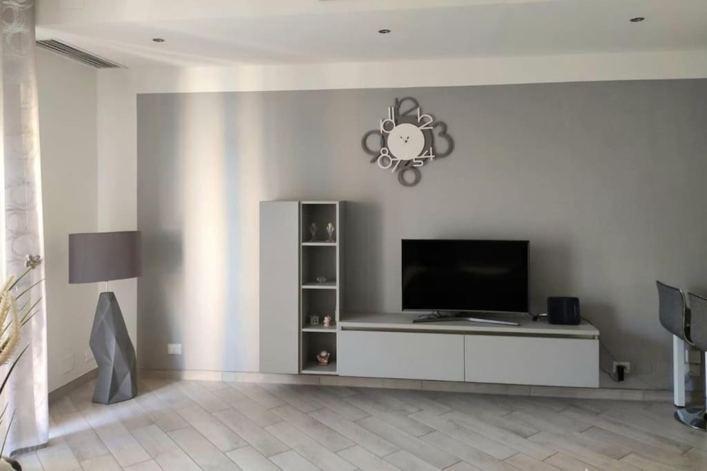 דירות מילאנו Ampio Bilocale In Zona Porta Vittoria / Corso Lodi מראה חיצוני תמונה